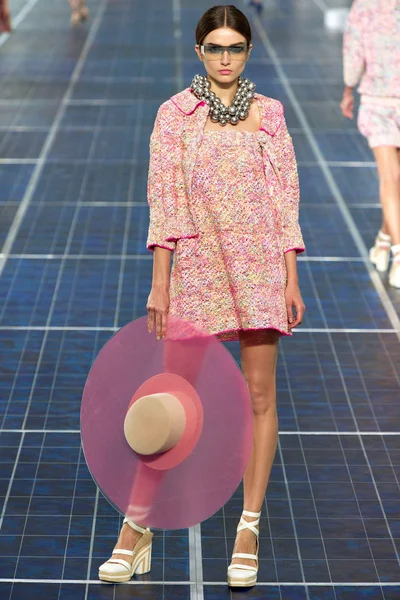 Look 55